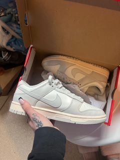 Nike Light bone Dunks