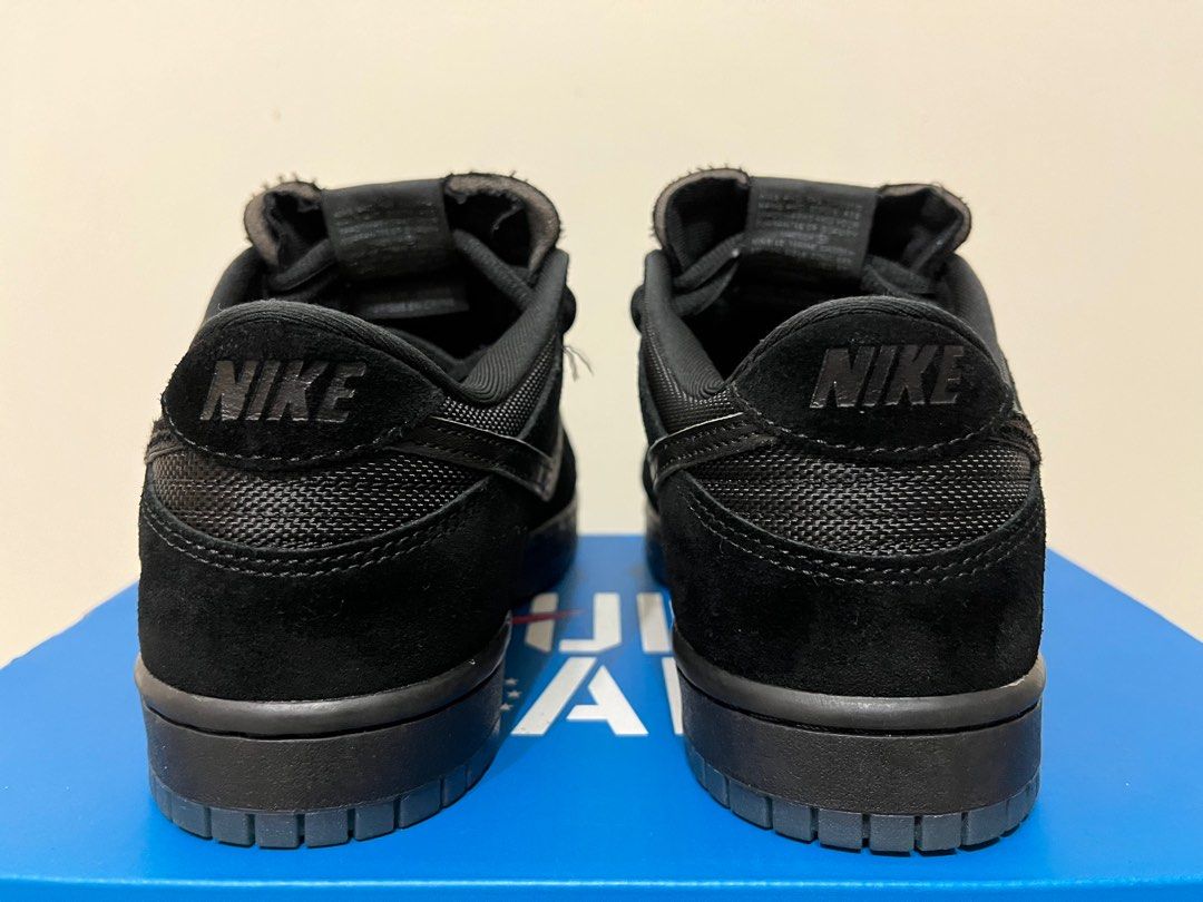 sb dunk undefeated black
