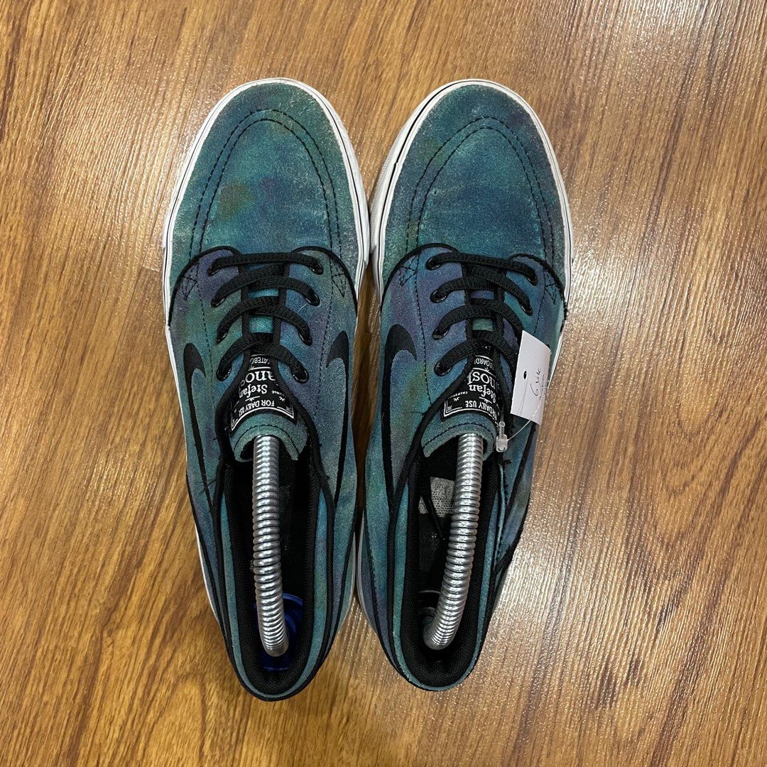nike stefan janoski galaxy