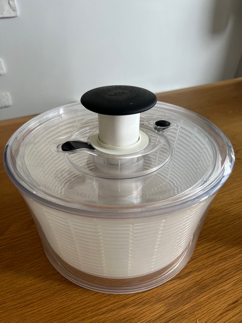 Oxo Good Grip Salad Spinner, Furniture & Home Living, Kitchenware