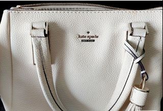 P 2500 KATE SPADE PRELOVED BAG