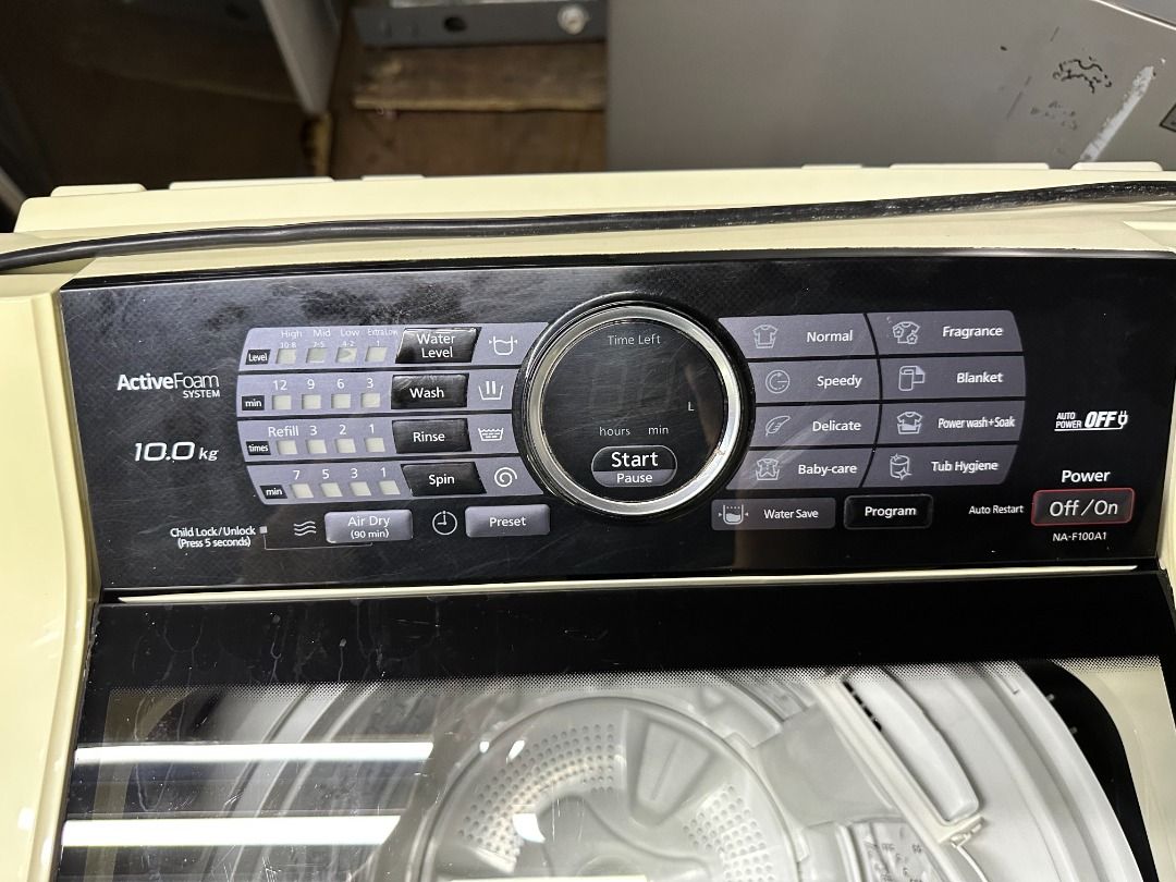PANASONIC 10KG TopLoader Washing Machine NAF100A12, TV & Home