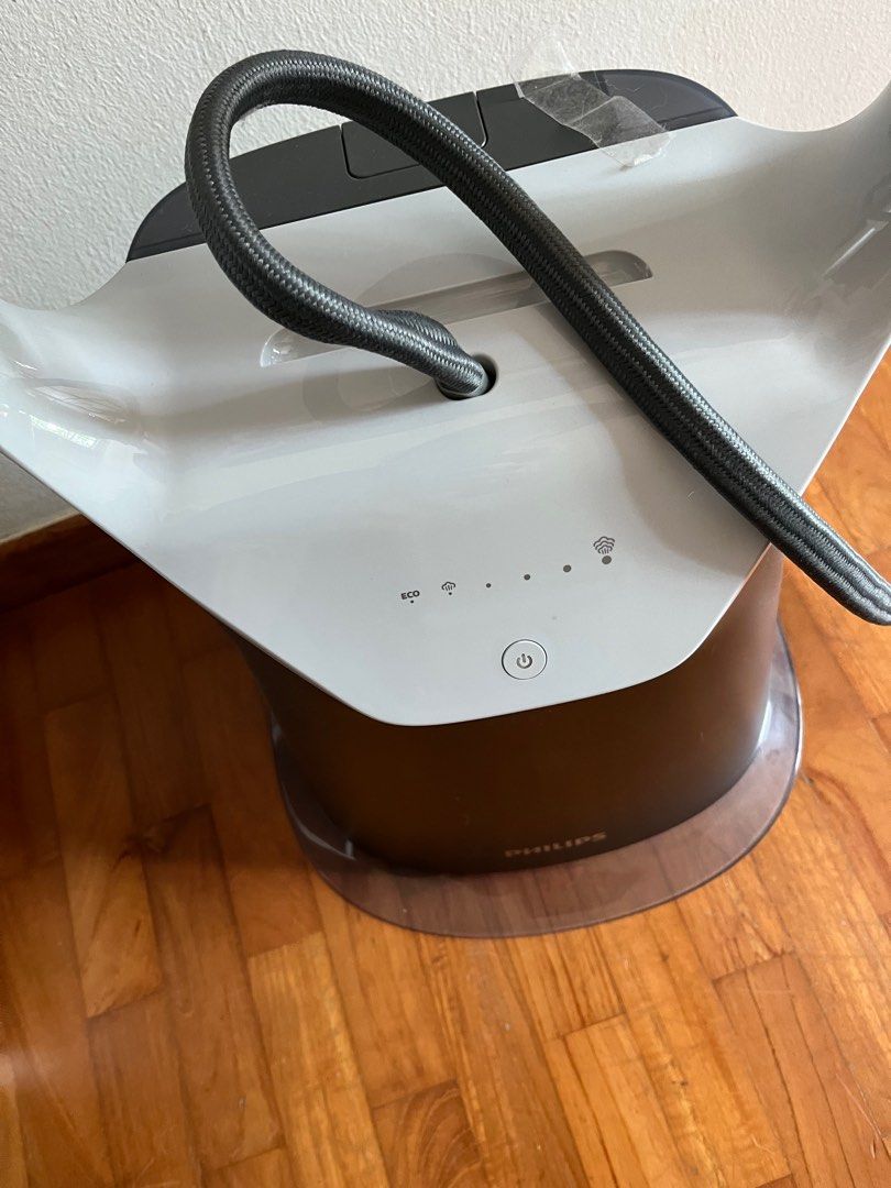 Philips 8000 GC628/86 garment steamer, TV & Home Appliances, Irons