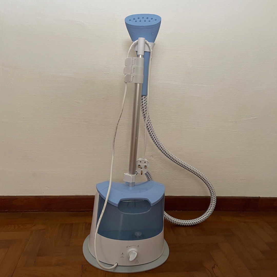 Philips Garment Steamer GC482, TV & Home Appliances, Irons & Steamers