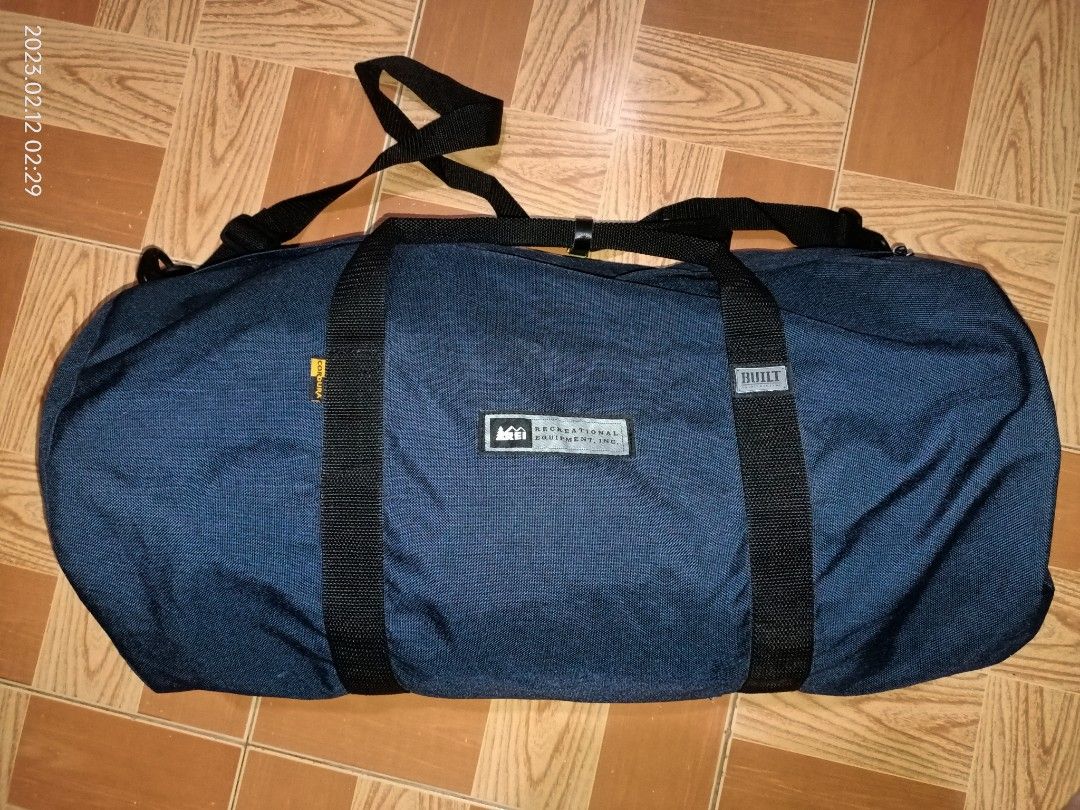 REI DUFFLE BAG on Carousell
