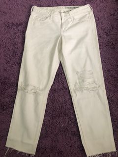 Ripped jeans putih