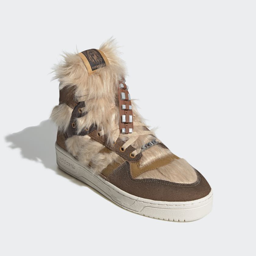 Rivalry Hi Star Wars Shoe Adidas x Chewbacca