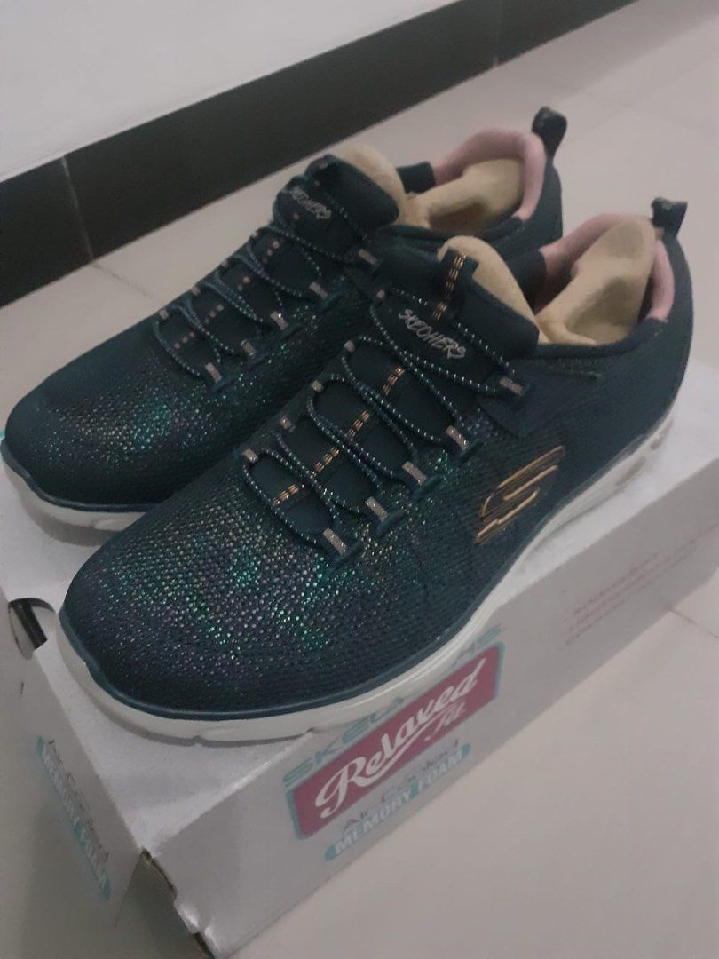 Harga sepatu skechers relaxed fit air cooled memory foam on sale