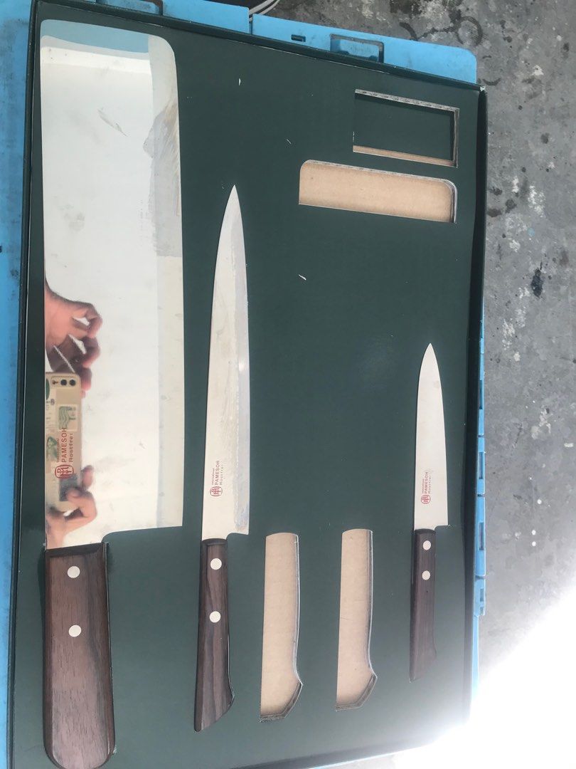 Solingen (Category: Knives & Chopping Boards) located in Tanza. Submitted by cloydscollectionshop (Listing ID 1214752680, Image 3). Description: Pamesoh Solingen 3pcs only Price:2300Php Mop:Gcash or Maya Delivery:Lalamove or Gcash.