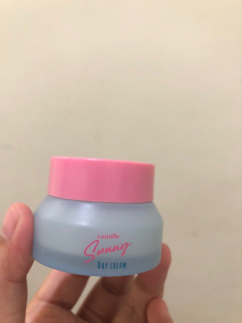 Sunny Day Cream Camille Beauty, Kesehatan & Kecantikan, Kulit, Sabun