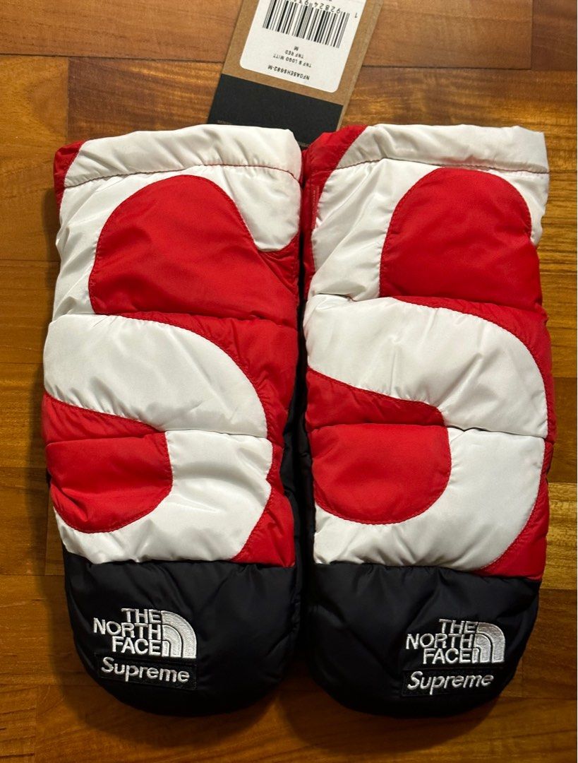 Supreme The North Face S Logo Nuptse Mitts, Size M, 名牌, 飾物及