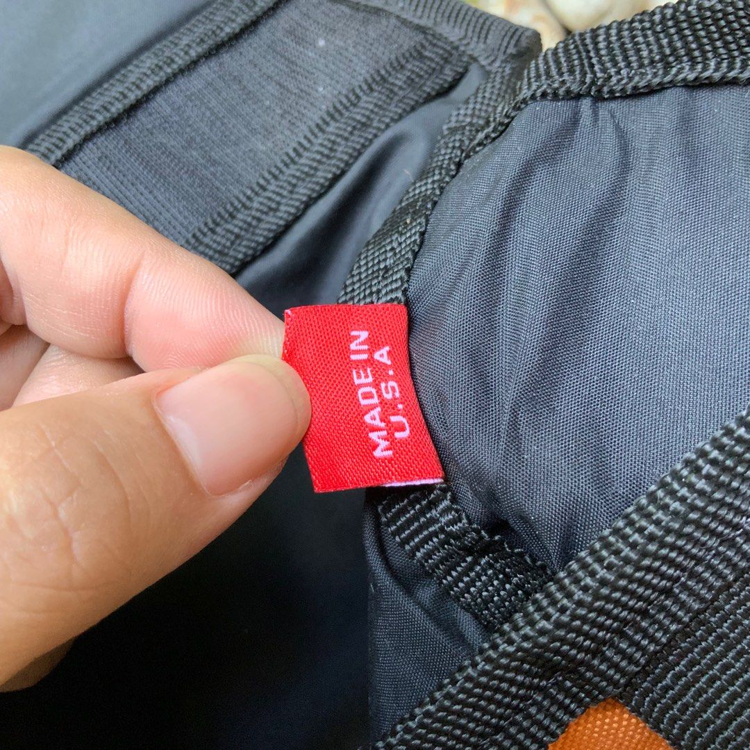 SUPREME X VISVIM MESSENGER BAG MADE IN USA, Fesyen Pria, Tas & Dompet