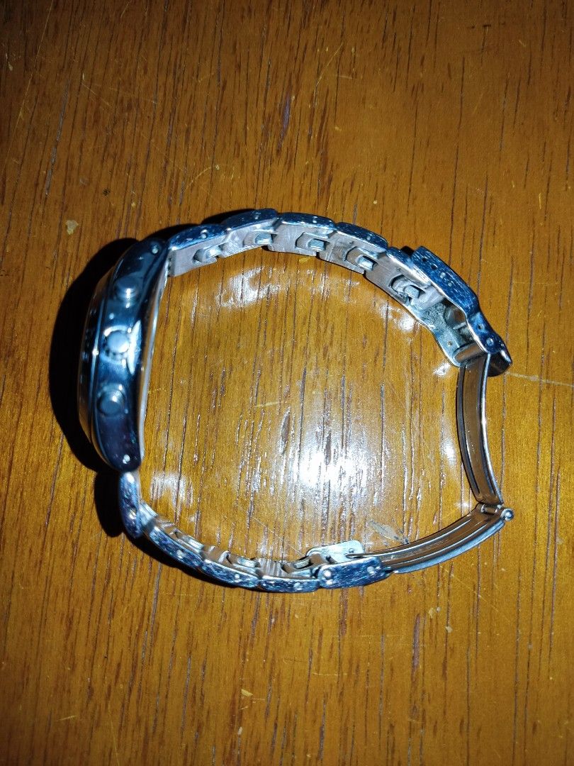 Swatch Irony watch (Category: Watches) located in Kuala Lumpur. Submitted by timioscreations (Listing ID 1214840407, Image 2). Description: Used with care. Still working well. Minor scratches on the glass. Includes battery..