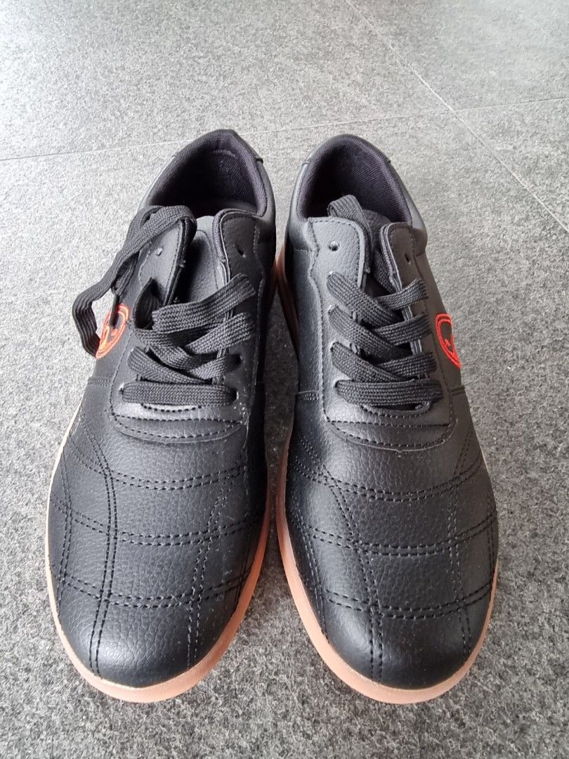 Taiji, qigong, leather walking shoes, Men's Fashion, Footwear, Casual
