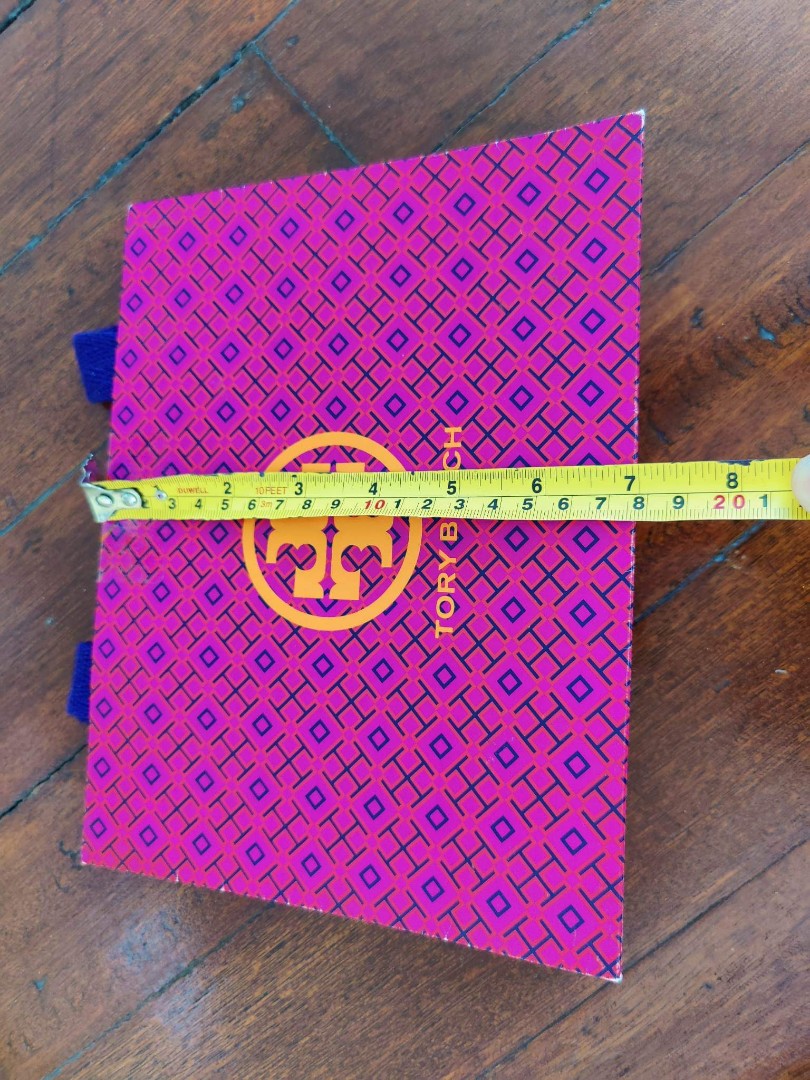 Tory Burch Paperbag, Luxury, Bags & Wallets on Carousell