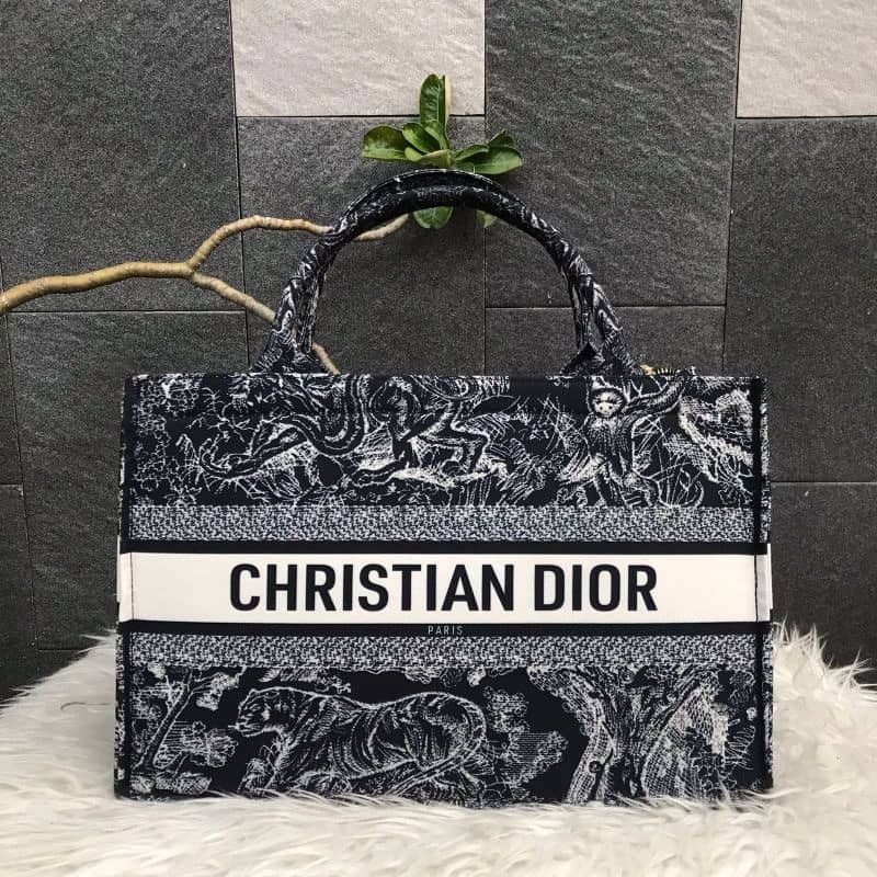 Christian dior customized tote sale