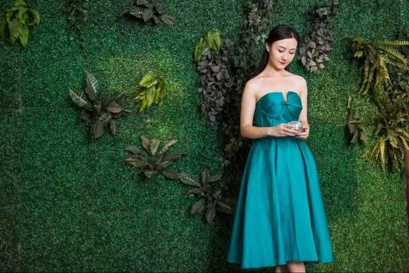 Turquoise tube deals dress