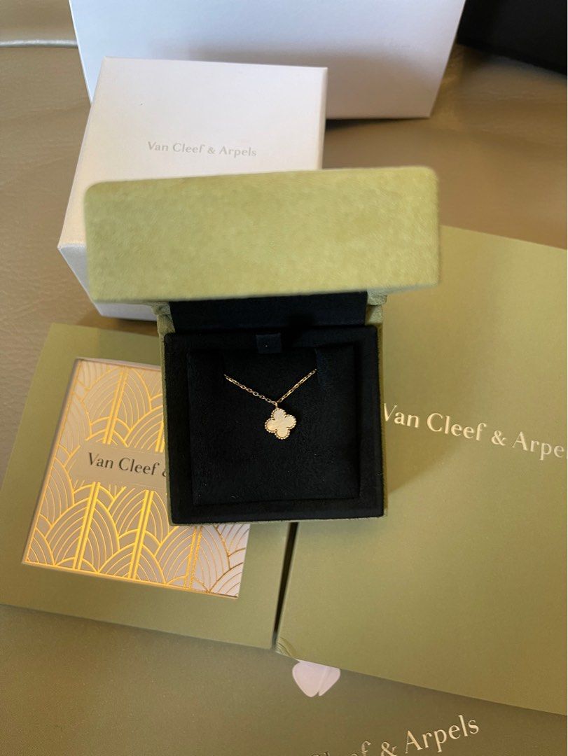 Van Cleef & Arpels, 名牌, 飾物及配件 Carousell