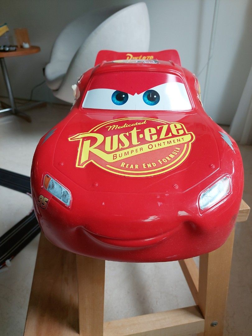 Very Large Lightning McQueen car, Hobbies & Toys, Toys & Games on Carousell