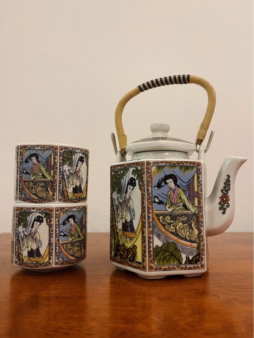 Vintage Japanese Porcelain Teapot Set, Hobbies & Toys, Collectibles