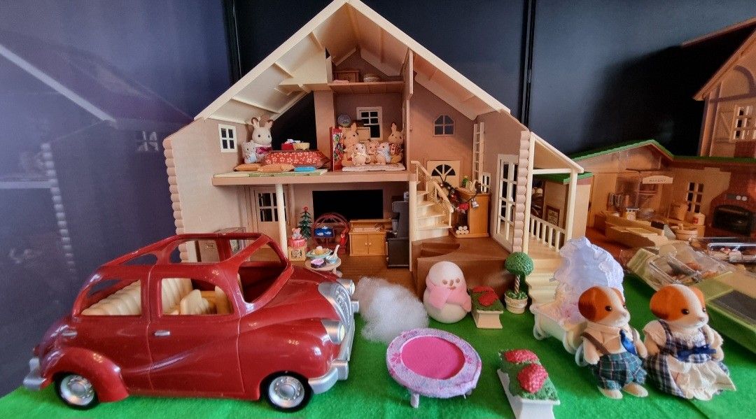Vintage Sylvanian Families Primrose Lodge with Red Roof Hobbies Toys Toys Games on Carousell