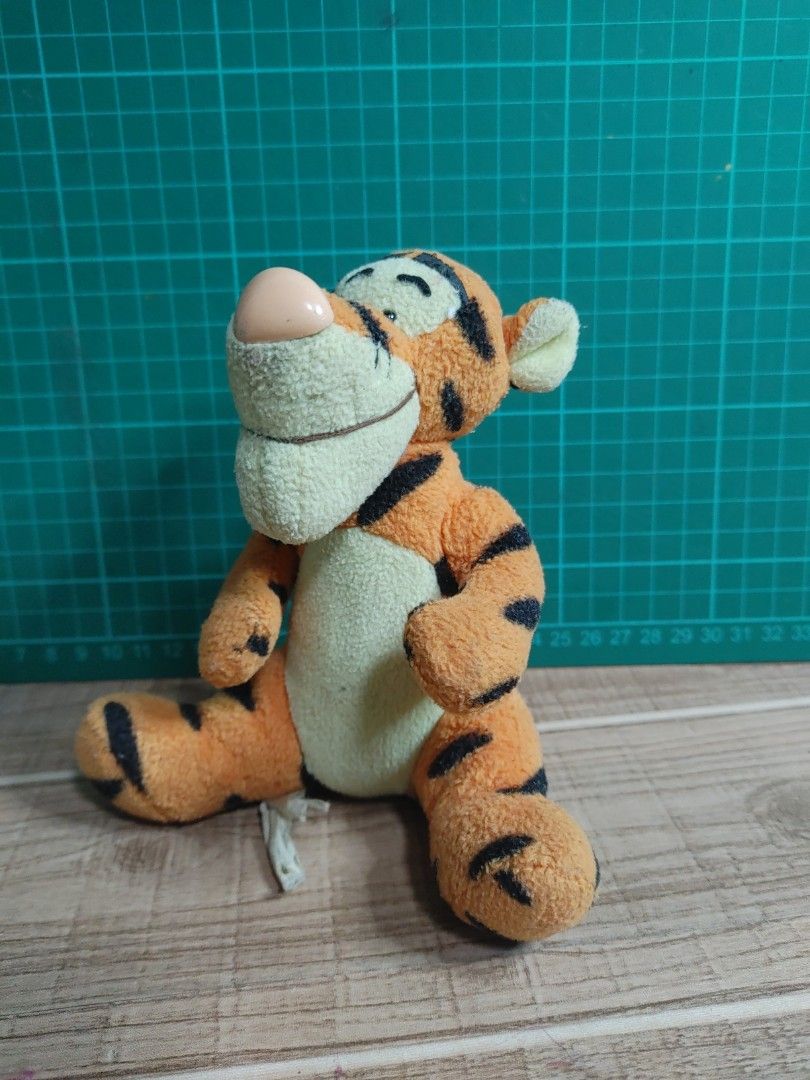 Winnie the Pooh - Tigger stuffed toy (Category: Plushies & Soft Toys) located in Angeles City. Submitted by dericklumanog (Listing ID 1214902158, Image 2). Description: Tigger Stuff toy.
