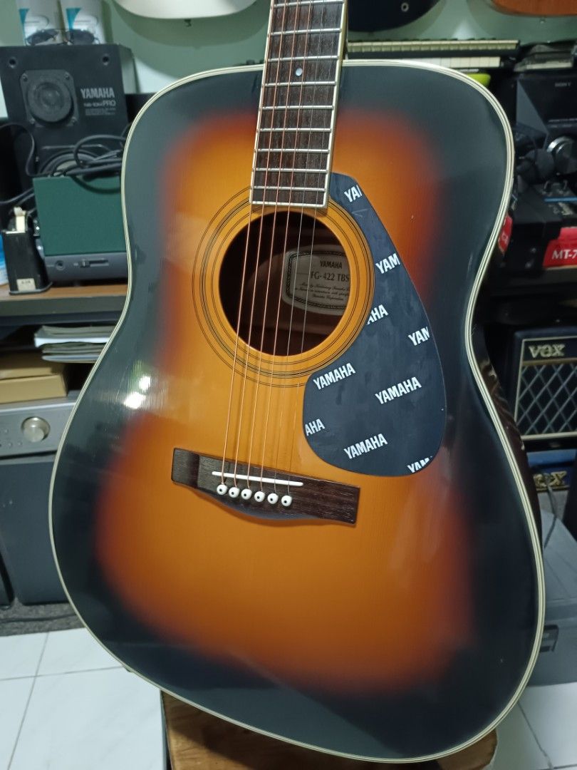 Yamaha fg422tbs acoustic guitar, Hobbies & Toys, Music & Media, Musical  Instruments on Carousell