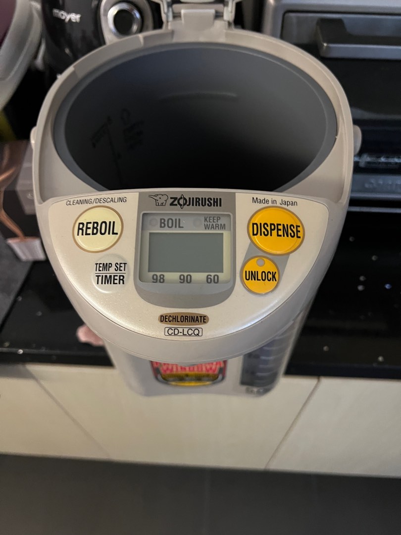 Zojirushi made in japan air pot, TV & Home Appliances, Kitchen