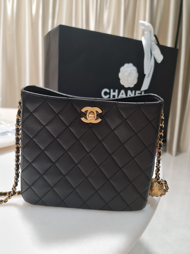 Chanel Hobo Bag Shoulder / Crossbody Ball Pearl Crush 23C Pearl
