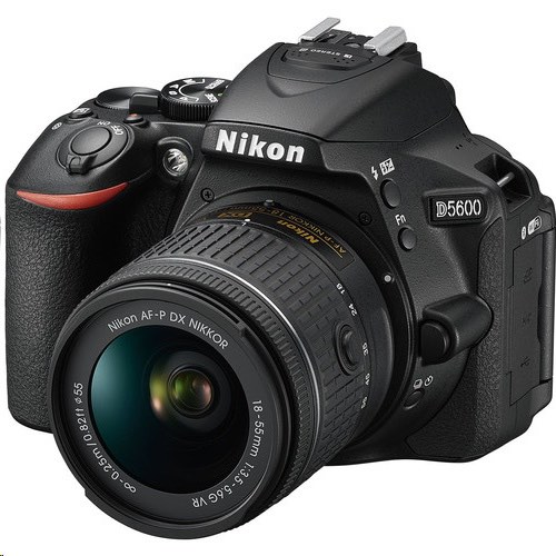 售Nikon D5600 18-55mm 相機機身+鏡頭, 相機攝影, 相機在旋轉拍賣