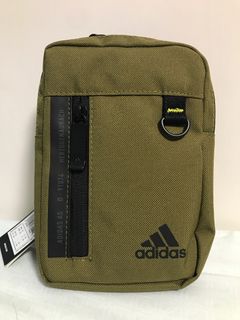（分類：）位於 。 由 carloskn 提交（商品編號 1215103685，圖片 1）。簡介： 。