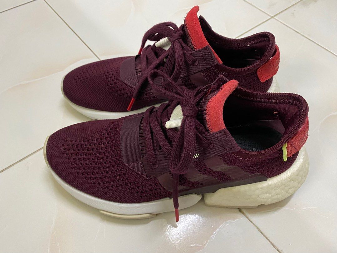 Adidas pod maroon 2025
