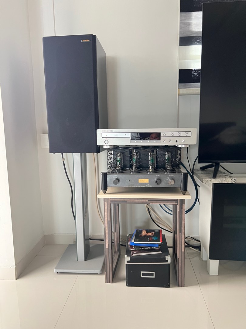 Amplify hifi speakers/set, Audio, Other Audio Equipment on Carousell