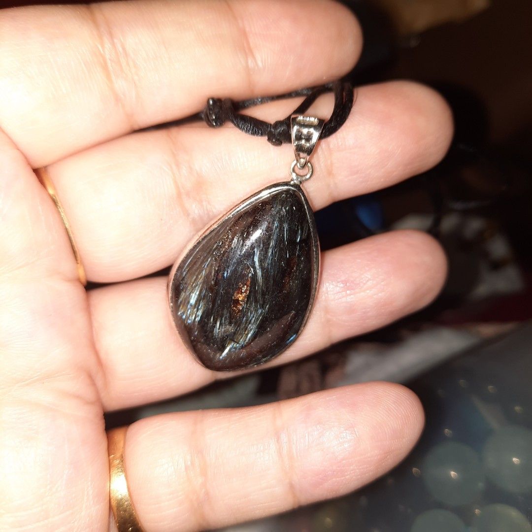Arfvedsonite in silver wrap pendant Women s Fashion Jewelry