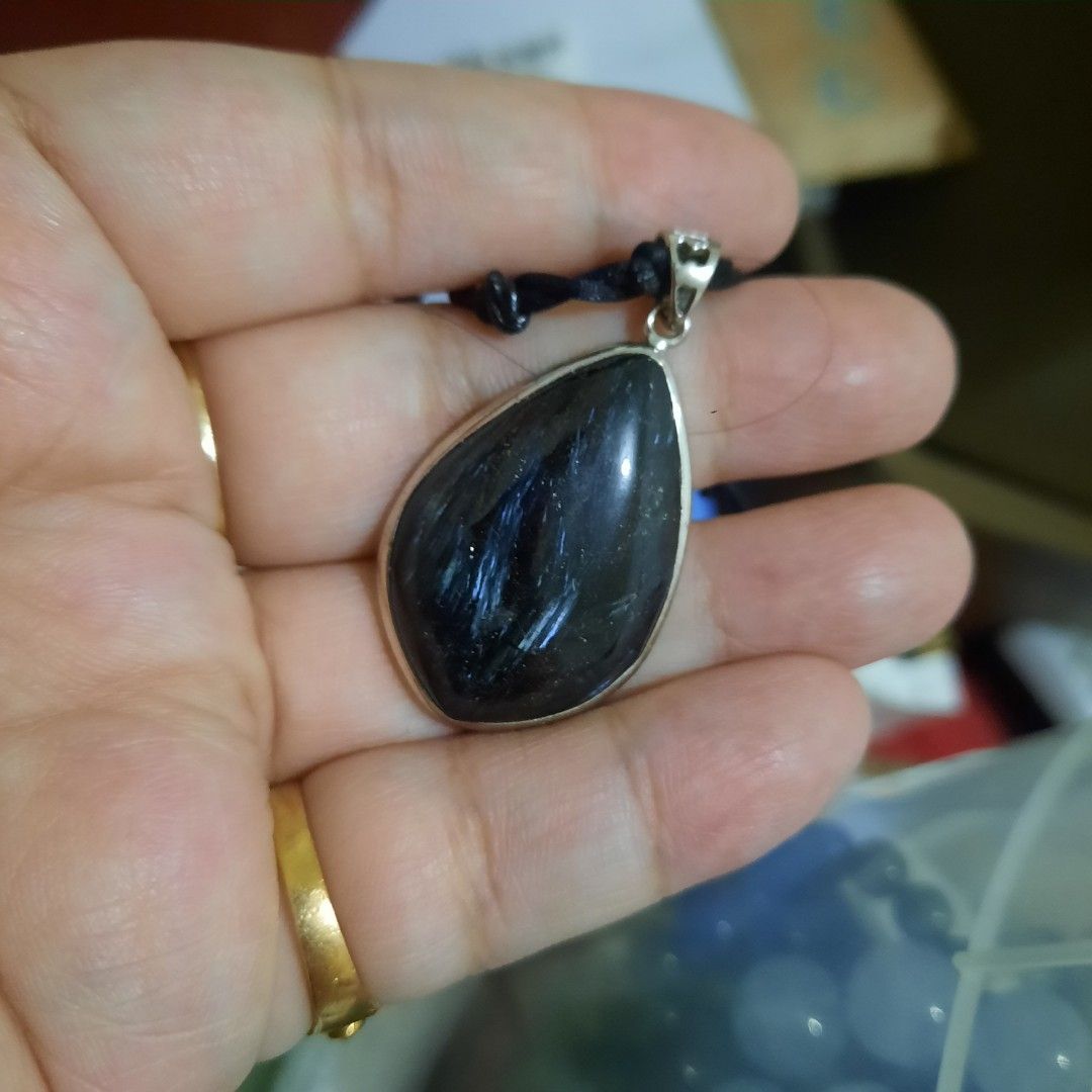 Arfvedsonite pendant cheap
