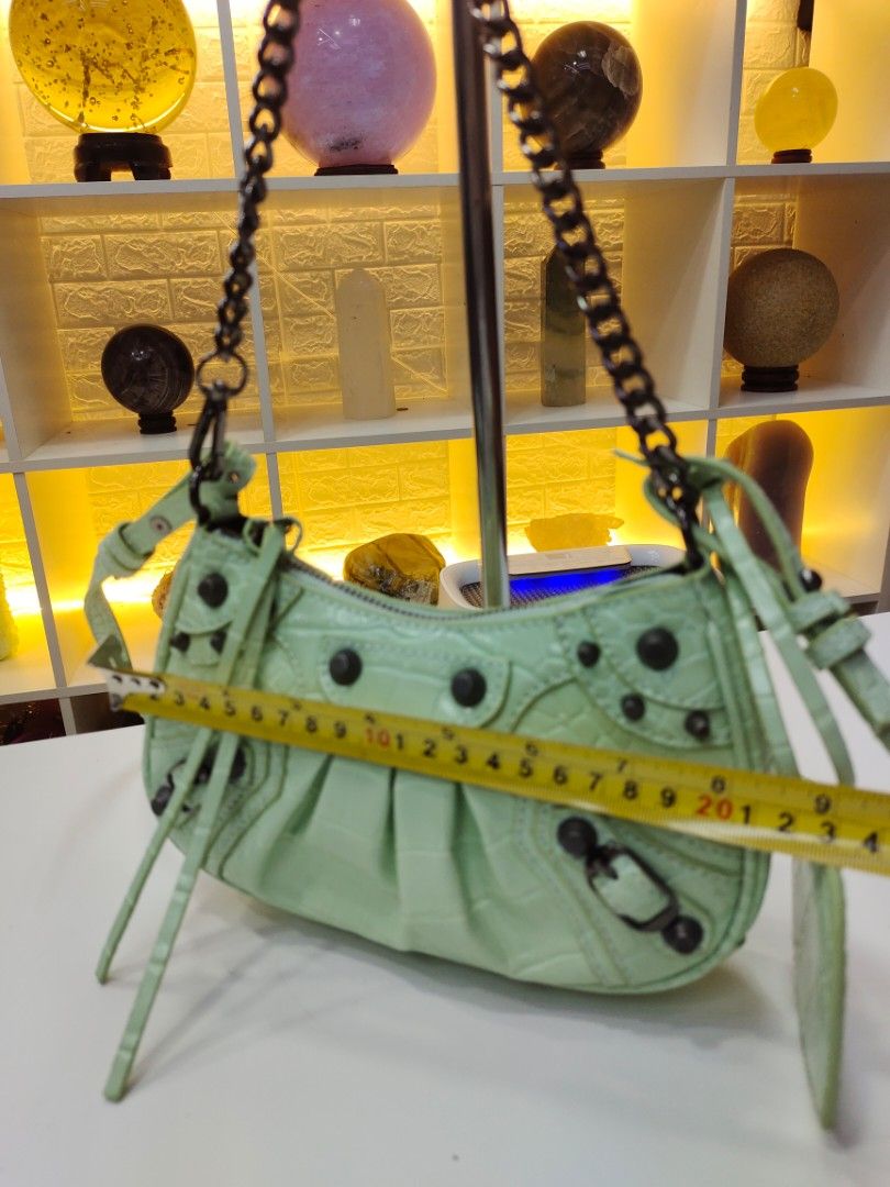 Balenciaga shoulder/Sling Bag, Luxury, Bags & Wallets on Carousell