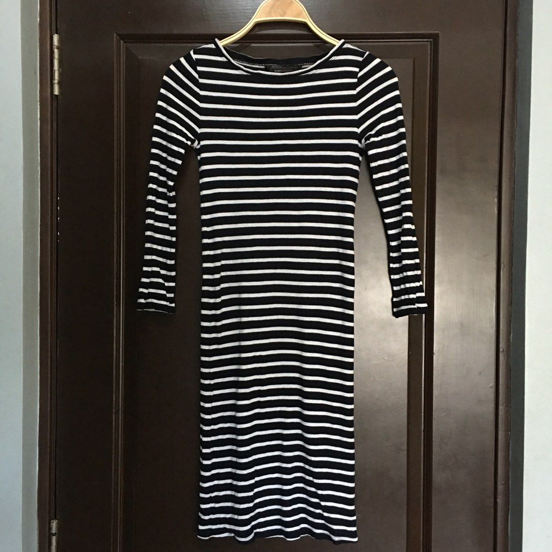 BCBG Stripe Longsleeve Dress (Category: Dresses) located in Manila. Submitted by urbanwear (Listing ID 1215078559, Image 1). Description: From BCBG New York .