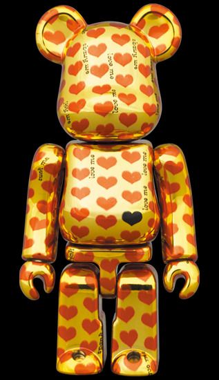 Bearbrick Gold Heart 400+100%, 興趣及遊戲, 玩具& 遊戲類- Carousell