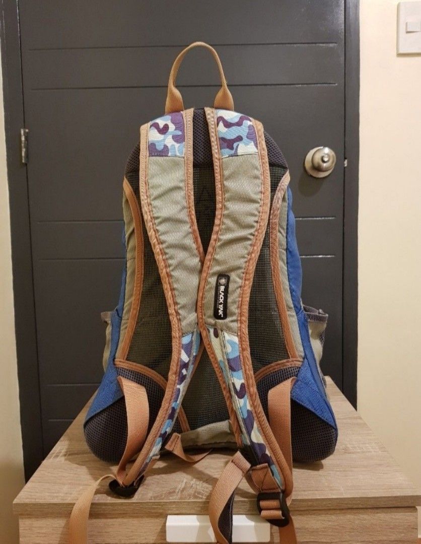 Black Yak Backpack, Men's Fashion, Bags, Backpacks on Carousell