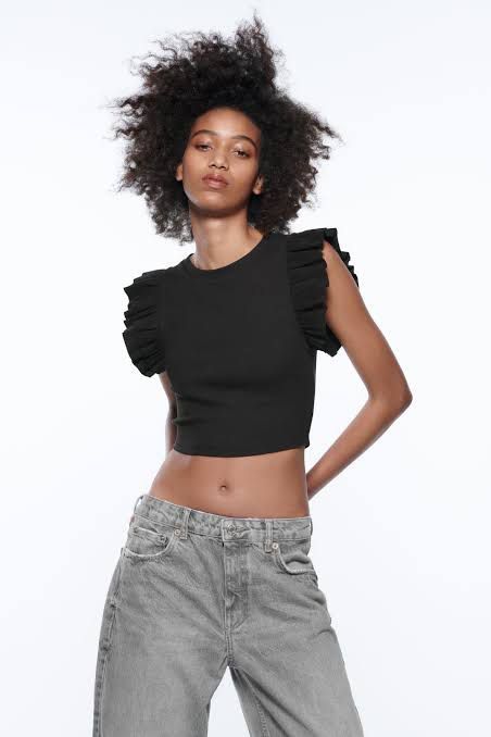 BNWT Zara Ruffle Sleeveless Top, Women's Fashion, Tops, Others Tops on  Carousell