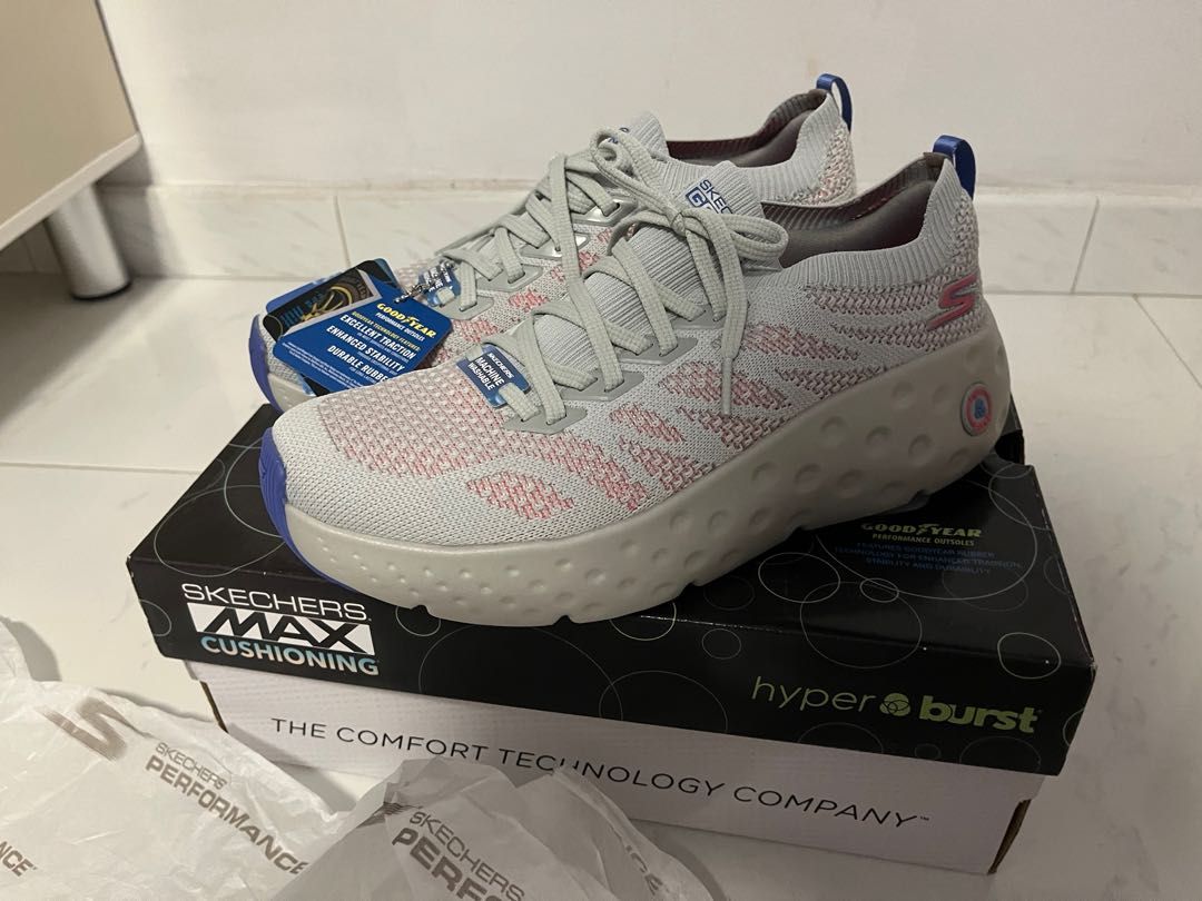 Brand New Skechers Women running shoes Women s Fashion Footwear