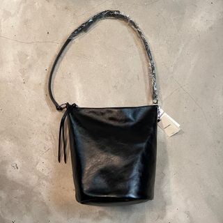 （分類：）位於 。 由 kar6612 提交（商品編號 1215097261，圖片 1）。簡介： 。