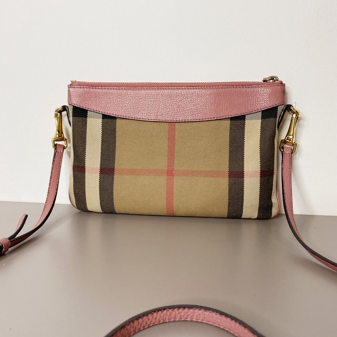 BURBERRY Beige Pink House Check Canvas Peyton Crossbody Bag, Women's  Fashion, Bags & Wallets, Purses & Pouches on Carousell