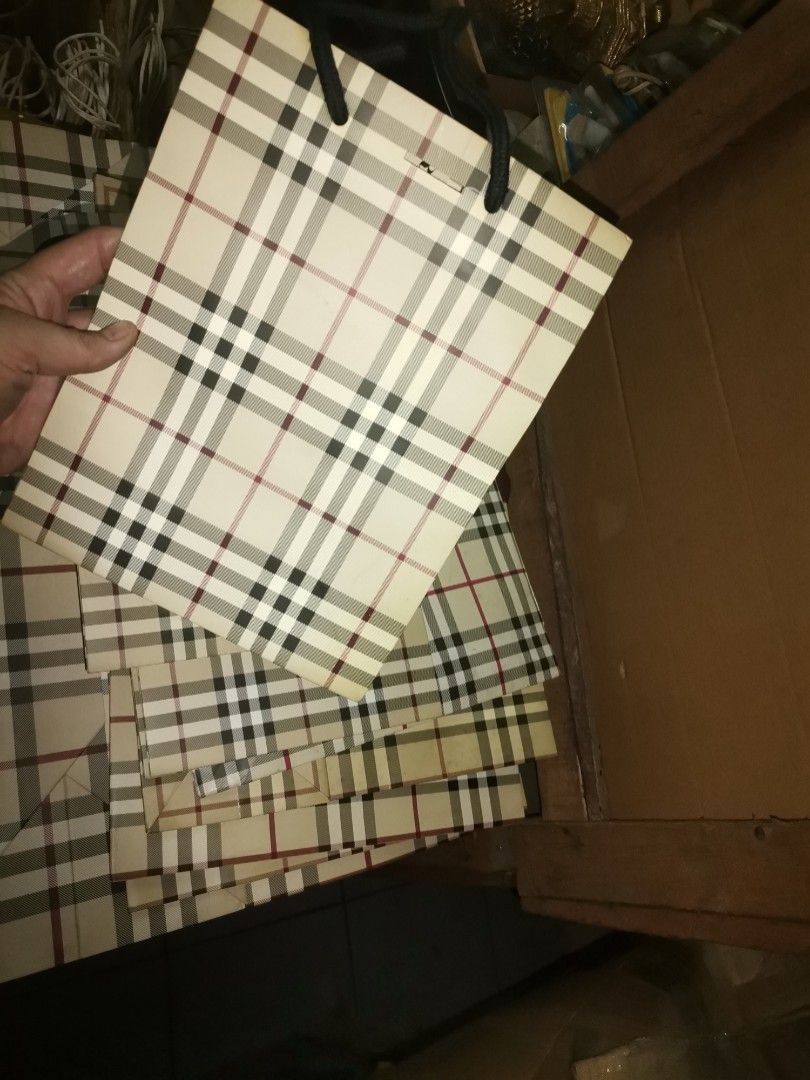 Burberry paper bags (Category: Luxury Accessories) located in Pasay City. Submitted by airaonlineshops (Listing ID 1215028331, Image 1). Description: 10 PCS up AUTHENTIC GOOD CONDITION Mixed sizes FOR take all 5k.