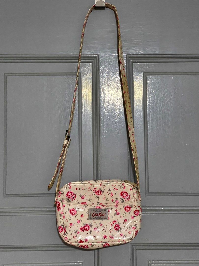 Cath Kidston crossbody bag, Women's Fashion, Bags & Wallets, Crossbody