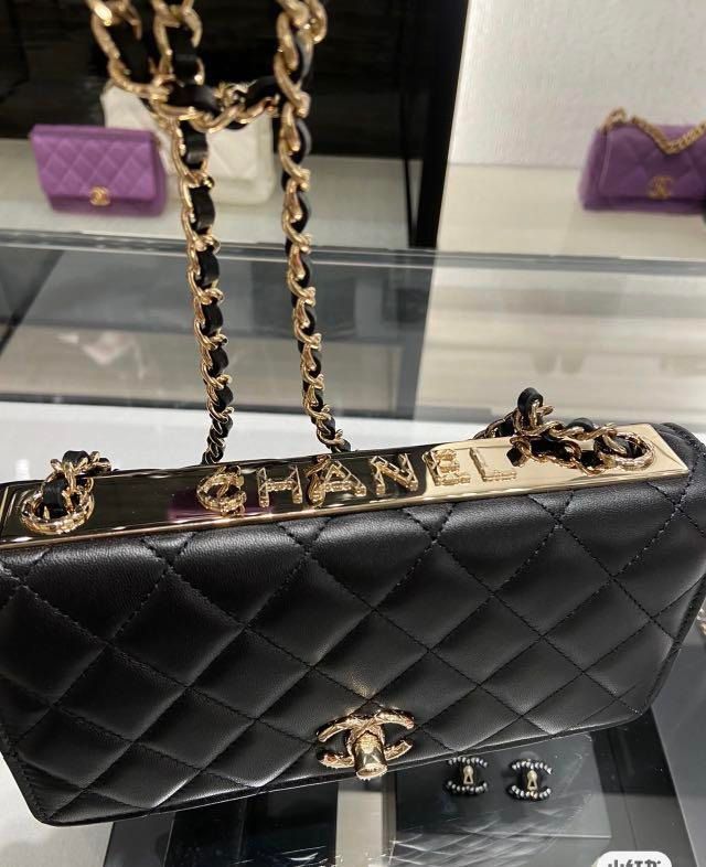 Chanel Trendy CC wallet on chain WOC 22S Black with Gold Hardware