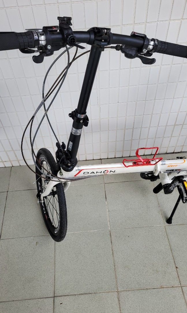dahon d18