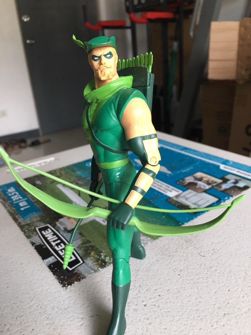 DC Direct Green Arrow (Category: Figurines & Statues) located in Manila. Submitted by 888ejwright (Listing ID 1215022234, Image 2). Description: .