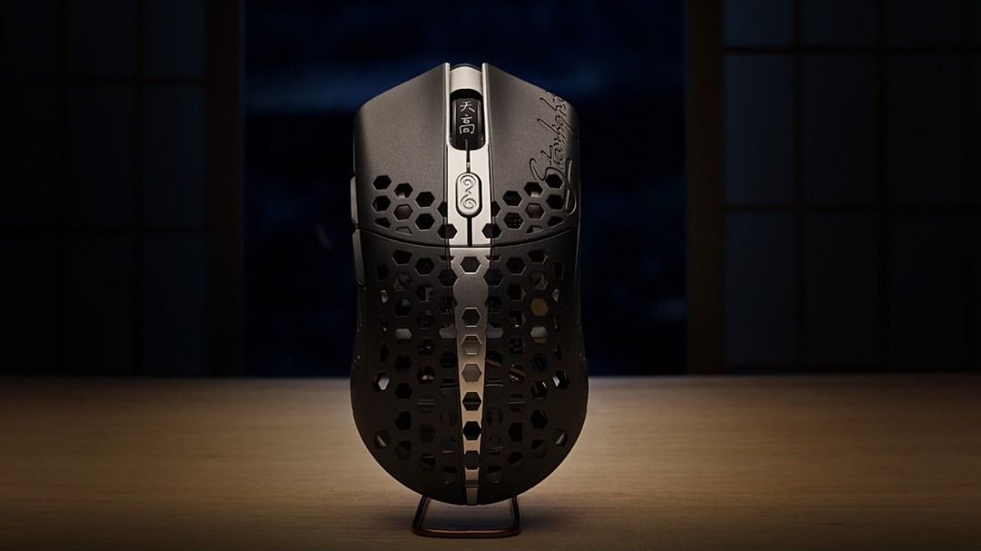 白 フリル付 Finalmouse The Last Legend Sサイズ - 通販 - www.nautla