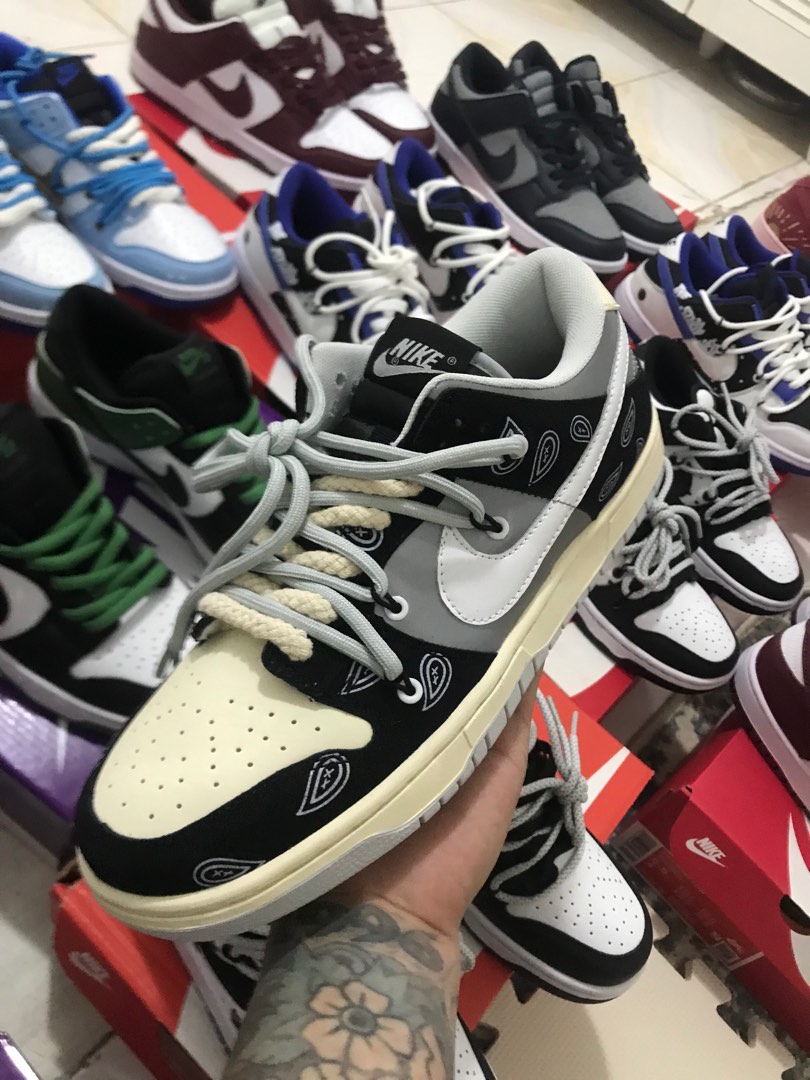 travis scott bandana dunks